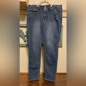 Angels forever young curvy skinny jeans.